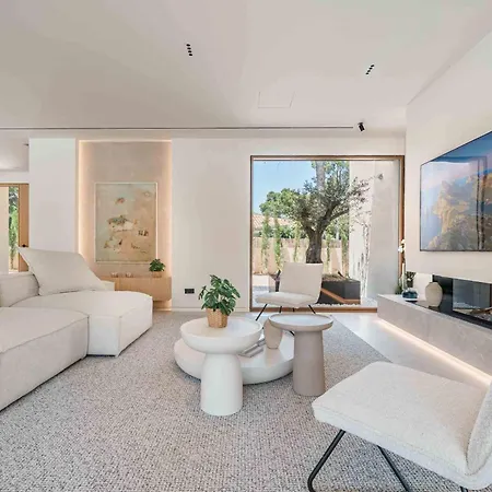 Villa Gotmar Is A Modern Pollença